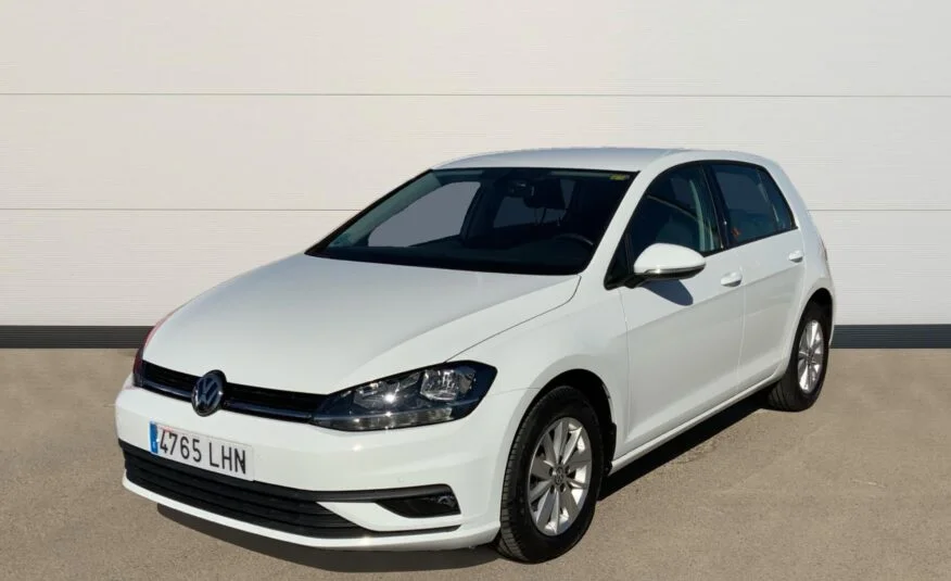 Volkswagen Golf 2020 frente
