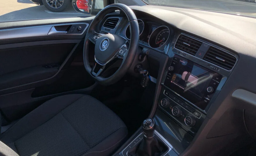 Volkswagen Golf 2020 interior