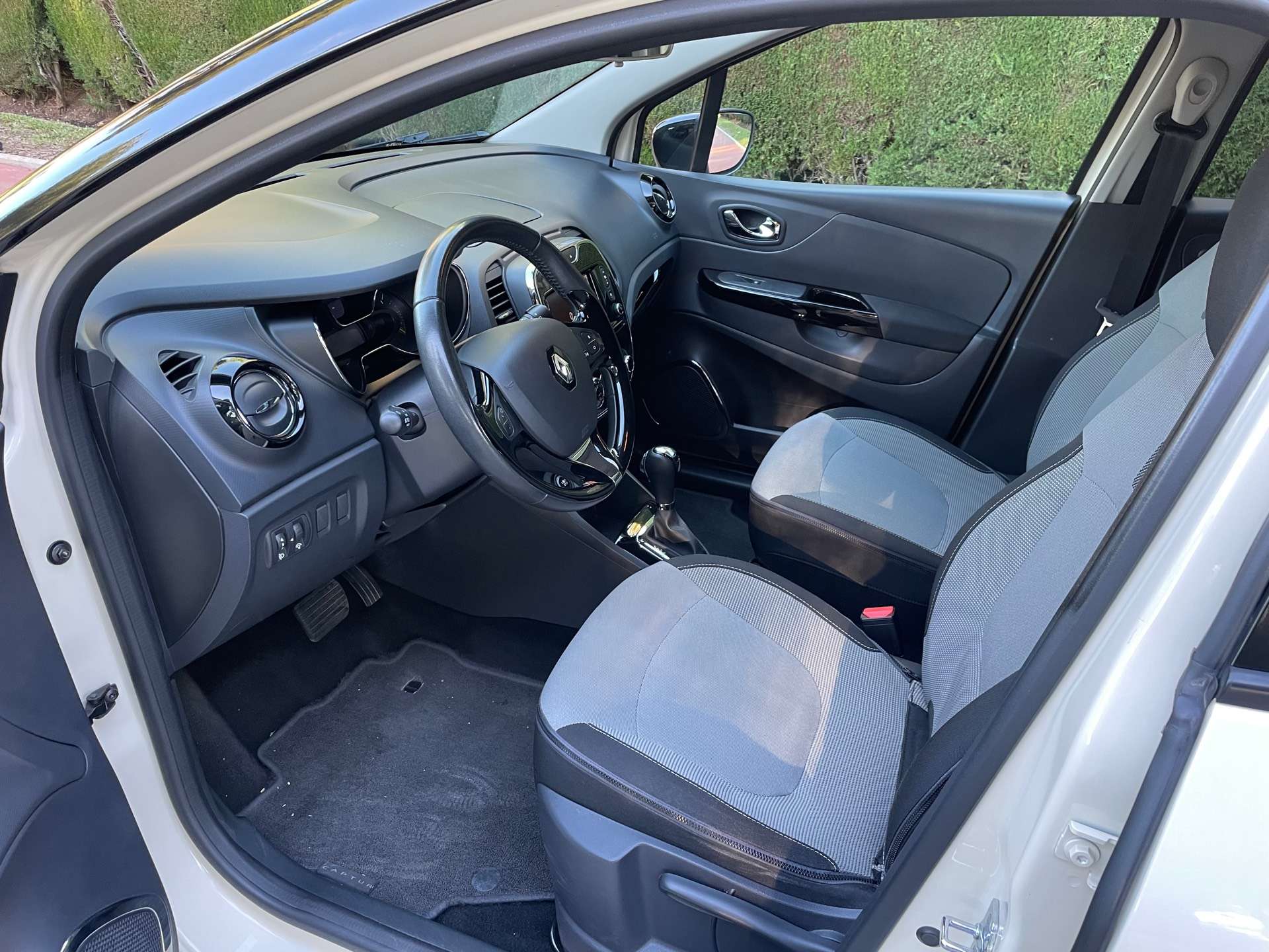 Renault Captur 2014 - foto 4